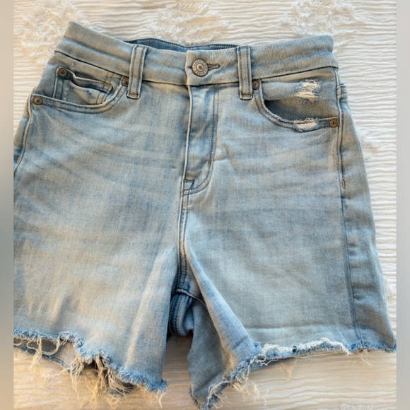 American eagle curvy high waisted short denim short size 24/00 - Picture 3 of 3